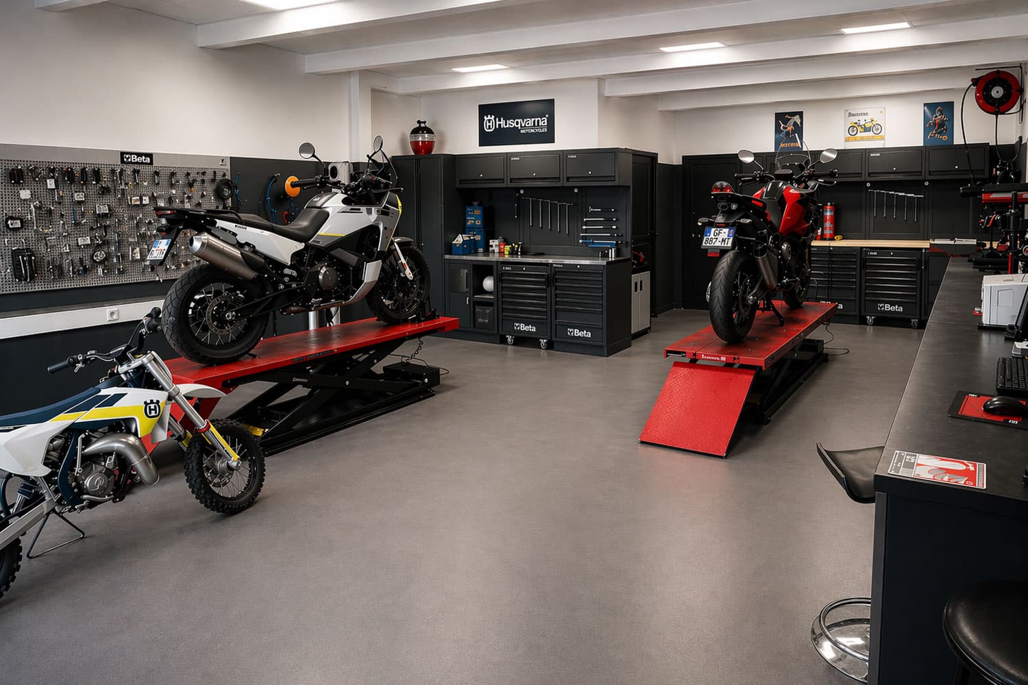 Atelier de réparation moto à Fréjus Azur Motos Sport Côte d’Azur